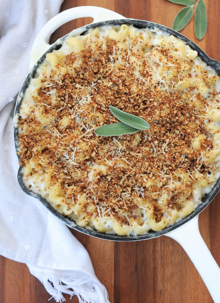 Cast Iron Skillet Baked Mac & Cheese Harlowe James