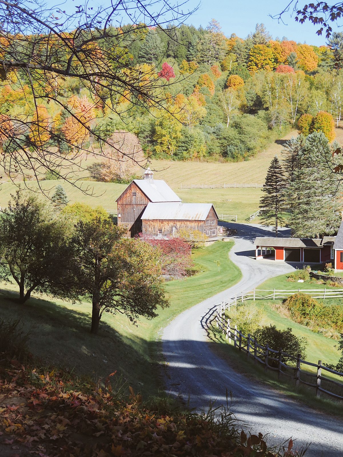 Fall Vibes in Woodstock, Vermont - Harlowe James